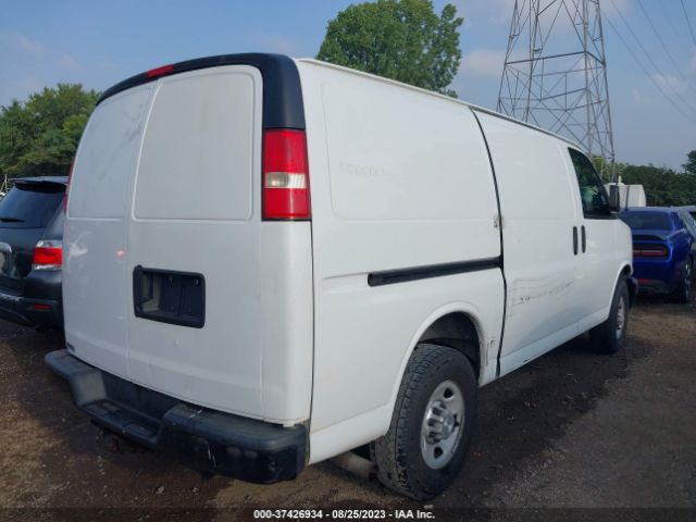 Photo 3 VIN: 1GCZGTCG2F1139417 - CHEVROLET EXPRESS 3500 