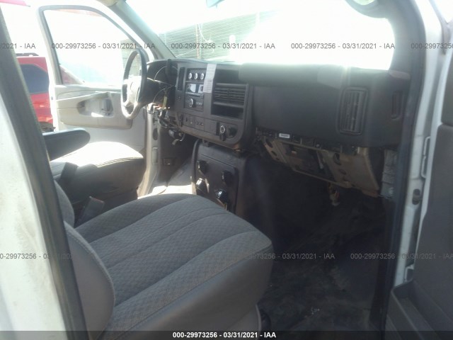 Photo 4 VIN: 1GCZGTCG3F1276821 - CHEVROLET EXPRESS CARGO VAN 