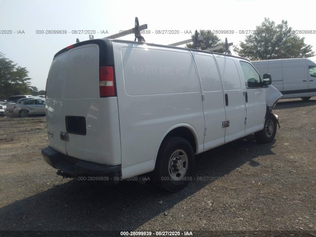 Photo 3 VIN: 1GCZGTCG4D1150271 - CHEVROLET EXPRESS CARGO VAN 