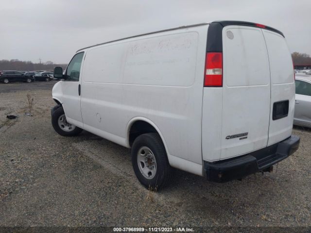 Photo 2 VIN: 1GCZGTCG4F1140620 - CHEVROLET EXPRESS CARGO VAN 