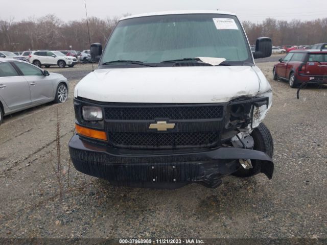 Photo 5 VIN: 1GCZGTCG4F1140620 - CHEVROLET EXPRESS CARGO VAN 