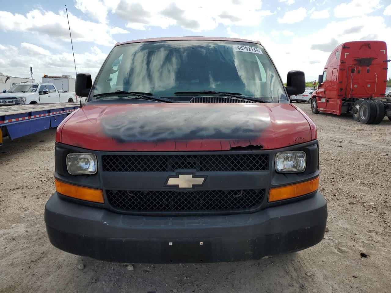 Photo 4 VIN: 1GCZGTCG7B1175744 - CHEVROLET EXPRESS 