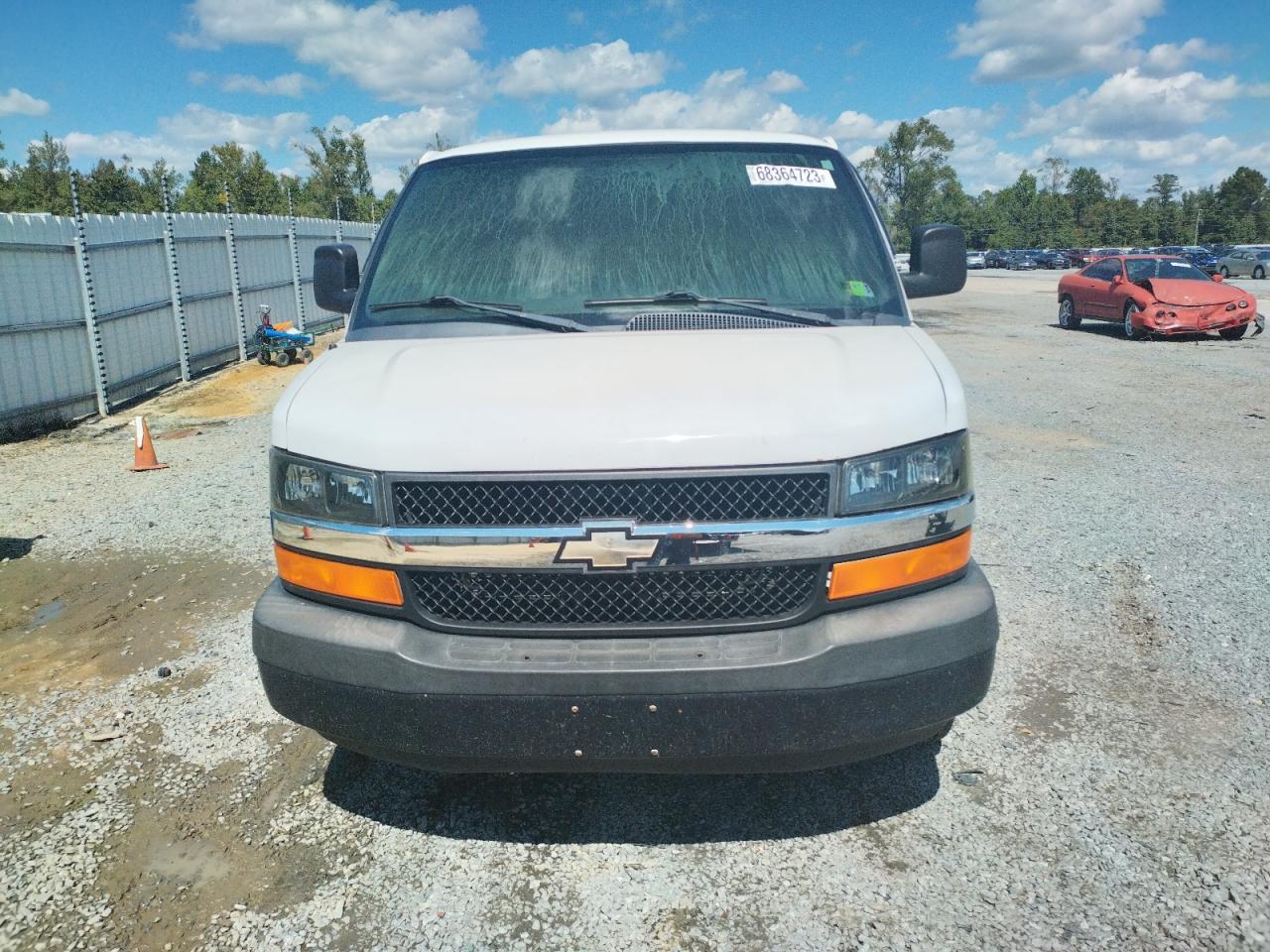 Photo 4 VIN: 1GCZGTCL6B1190460 - CHEVROLET EXPRESS 