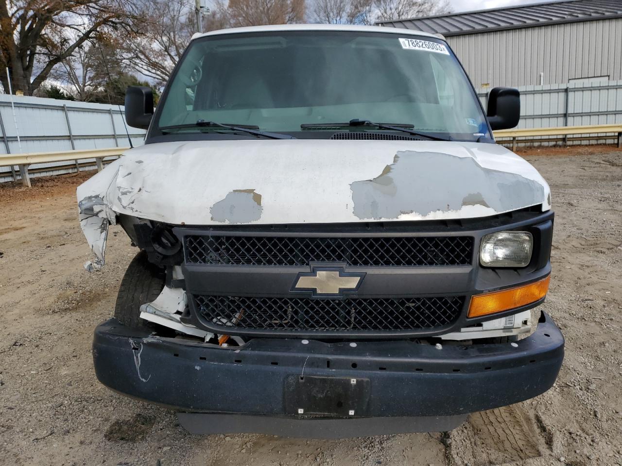 Photo 4 VIN: 1GCZGUCA1B1152395 - CHEVROLET EXPRESS 