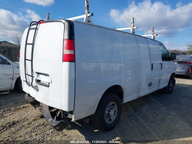 Photo 3 VIN: 1GCZGUCF4F1142767 - CHEVROLET EXPRESS 3500 