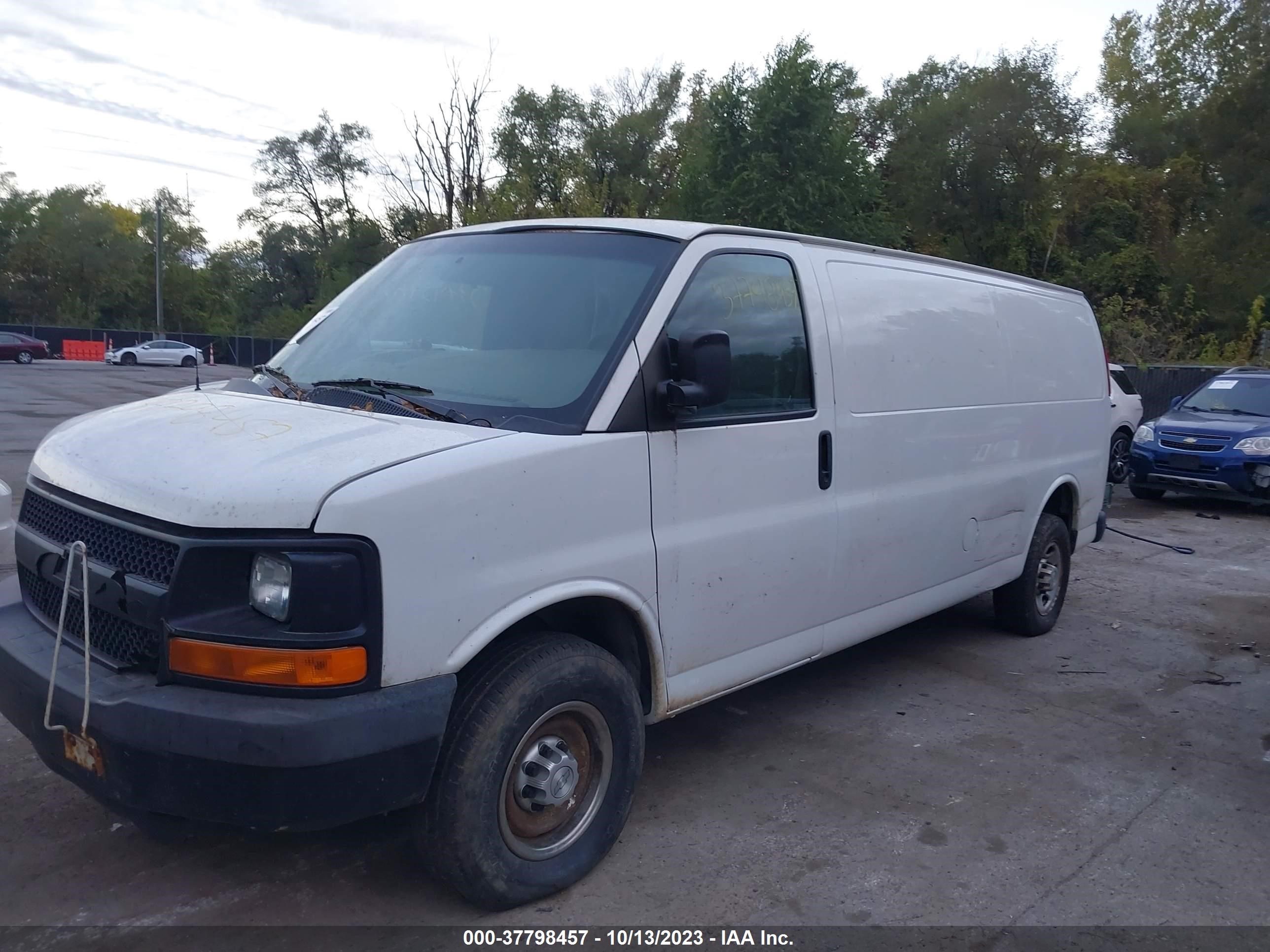 Photo 12 VIN: 1GCZGUCG1E1202608 - CHEVROLET EXPRESS 