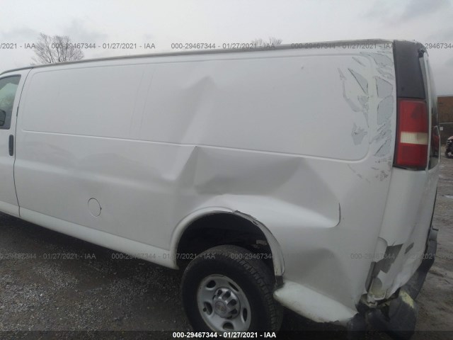 Photo 5 VIN: 1GCZGUCG6D1100946 - CHEVROLET EXPRESS CARGO VAN 