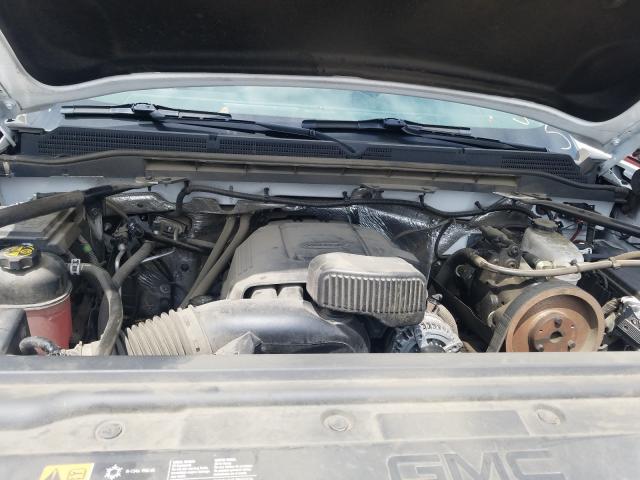 Photo 6 VIN: 1GD01REG6JZ337997 - GMC SIERRA C25 