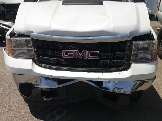 Photo 6 VIN: 1GD01ZCG3CF244751 - GMC SIERRA C25 