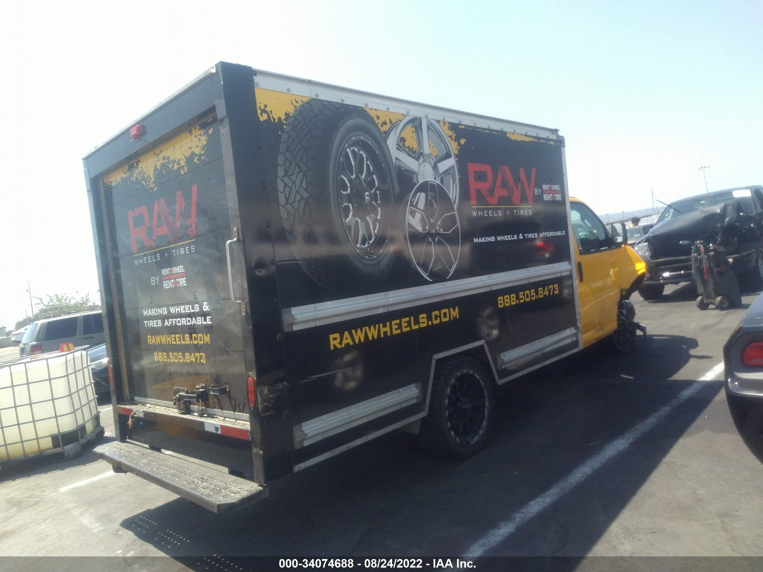 Photo 3 VIN: 1GD07RFF8H1912985 - GMC NULL 