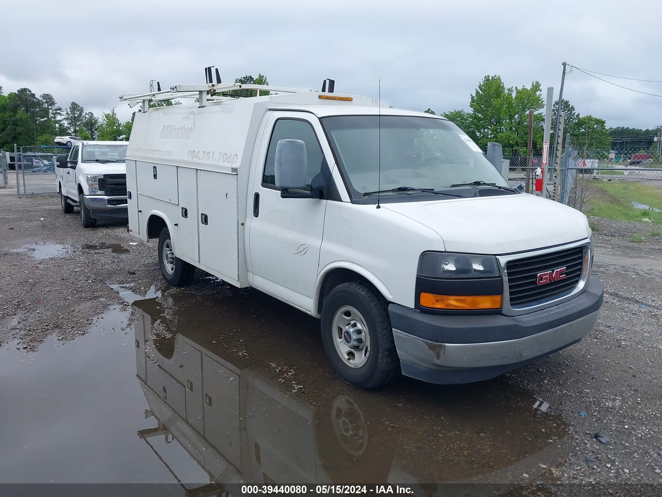 Photo 1 VIN: 1GD07RFG0H1122668 - GMC SAVANA 