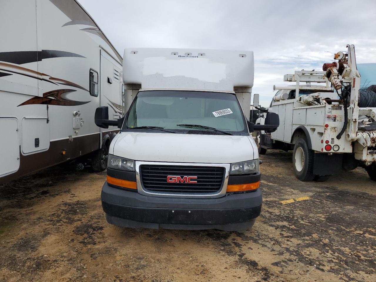 Photo 4 VIN: 1GD07SFP4K1264908 - GMC SAVANA 