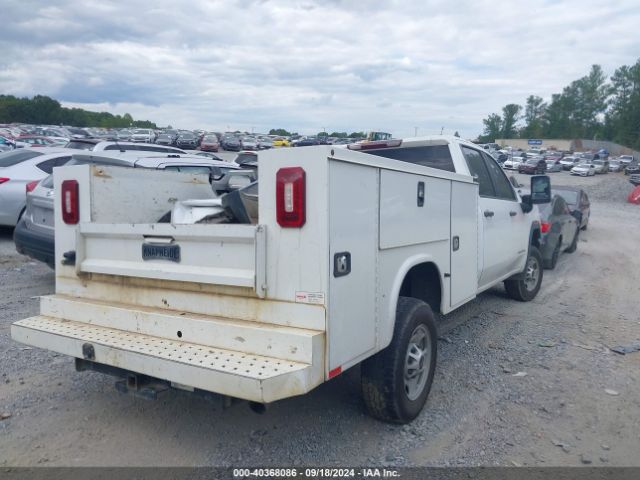 Photo 3 VIN: 1GD18LE73LF146426 - GMC SIERRA 