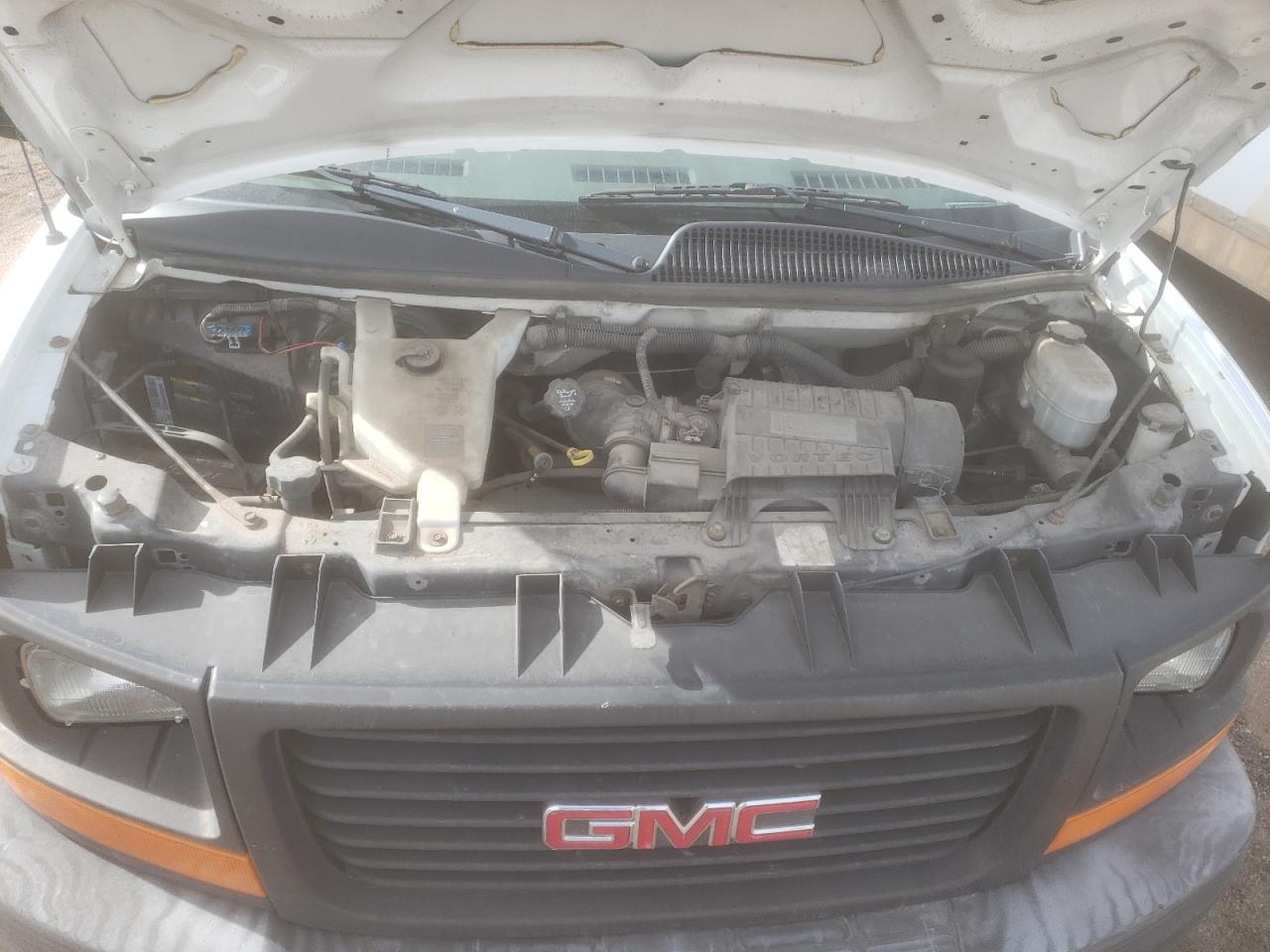 Photo 10 VIN: 1GD1G2AA2A1901574 - GMC SAVANA 