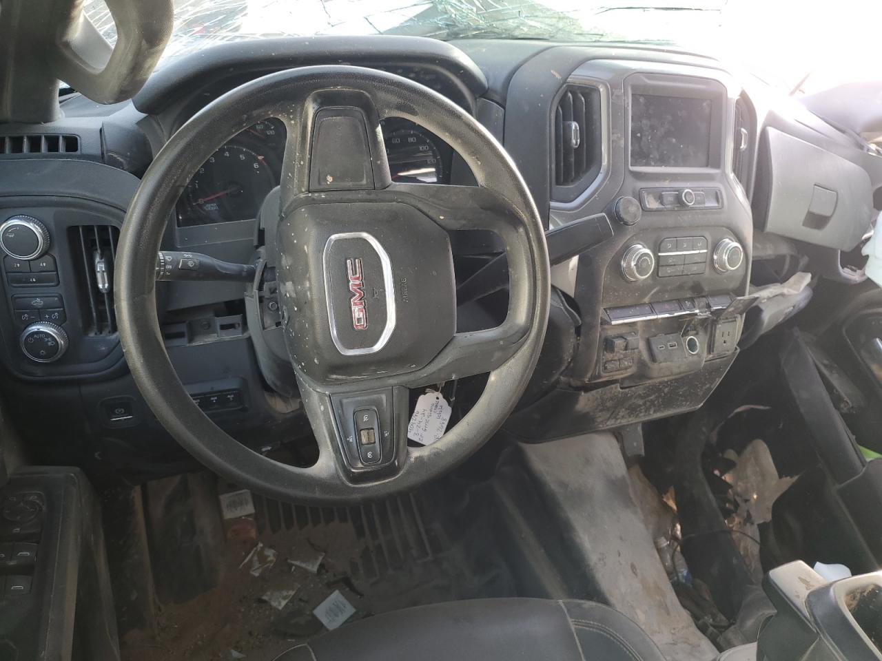 Photo 7 VIN: 1GD29LE71MF261691 - GMC SIERRA 