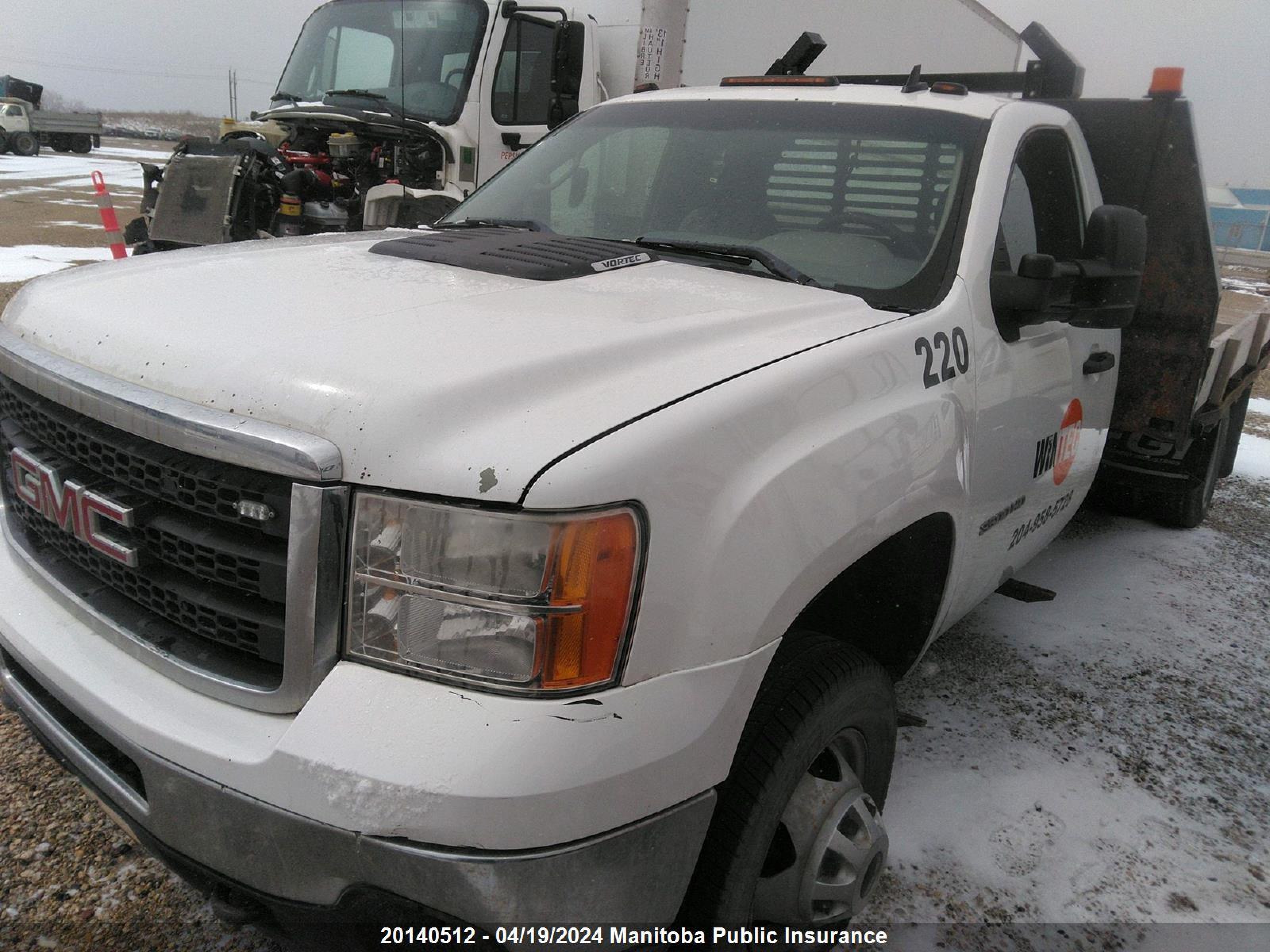 Photo 1 VIN: 1GD312CG6BF199405 - GMC NULL 