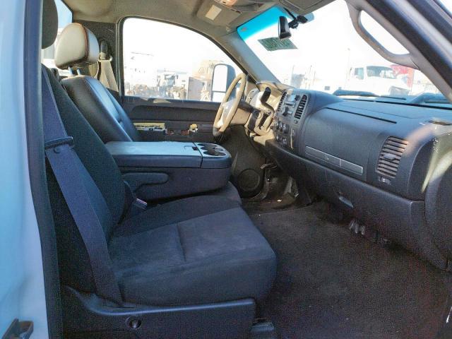 Photo 4 VIN: 1GD313CL6BF149848 - GMC SIERRA C35 