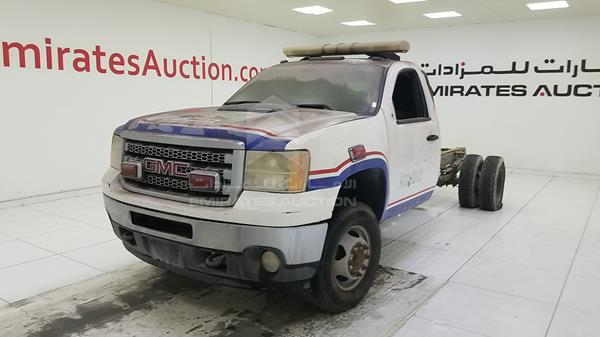 Photo 3 VIN: 1GD319CG2DF141903 - GMC SIERRA 