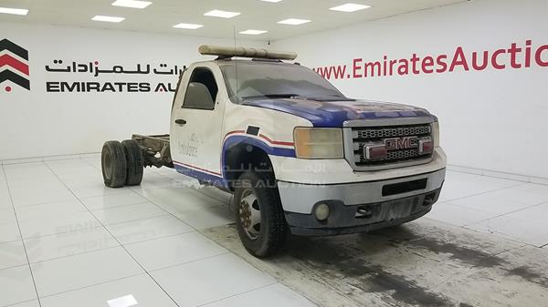 Photo 7 VIN: 1GD319CG2DF141903 - GMC SIERRA 