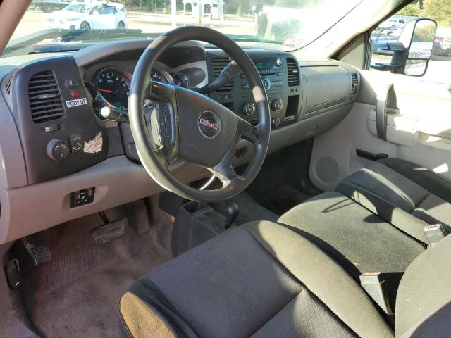 Photo 7 VIN: 1GD322CG4CF134812 - GMC SIERRA 