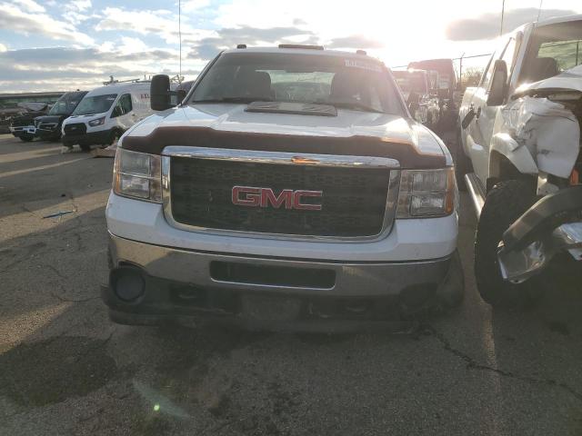 Photo 4 VIN: 1GD422CL4CF197913 - GMC SIERRA K35 