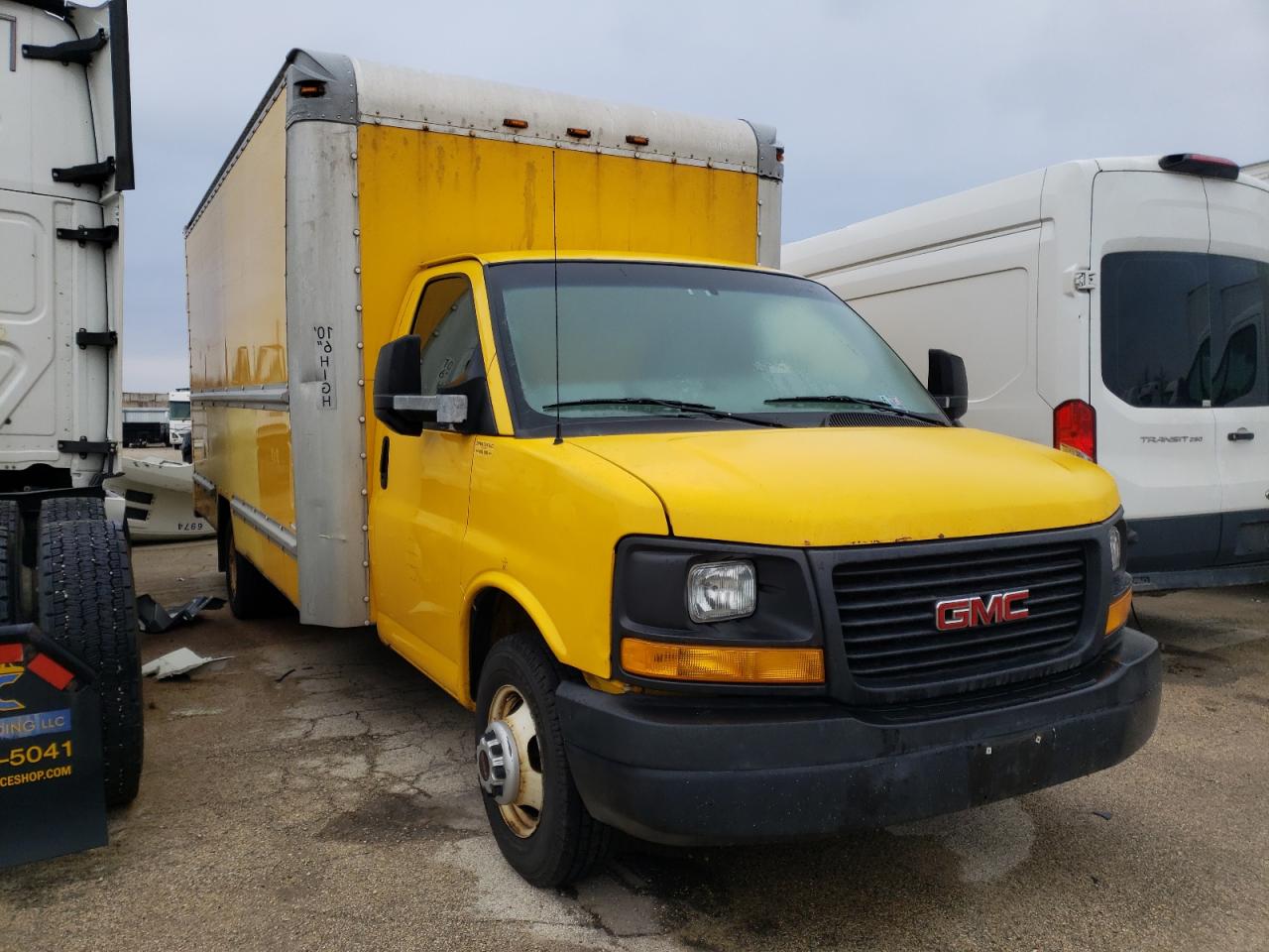 Photo 3 VIN: 1GD6G4BG7A1901137 - GMC SAVANA 