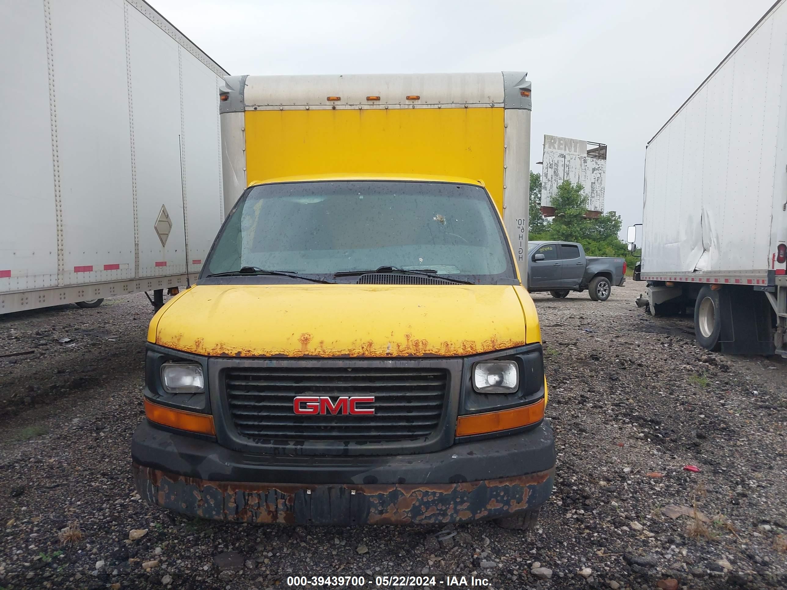 Photo 11 VIN: 1GD6G4BGXA1901049 - GMC NULL 