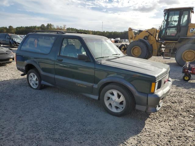 Photo 3 VIN: 1GDCT18Z9P0810178 - GMC TYPHOON 