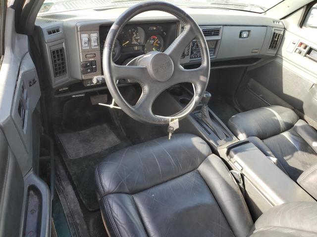 Photo 7 VIN: 1GDCT18Z9P0810178 - GMC TYPHOON 