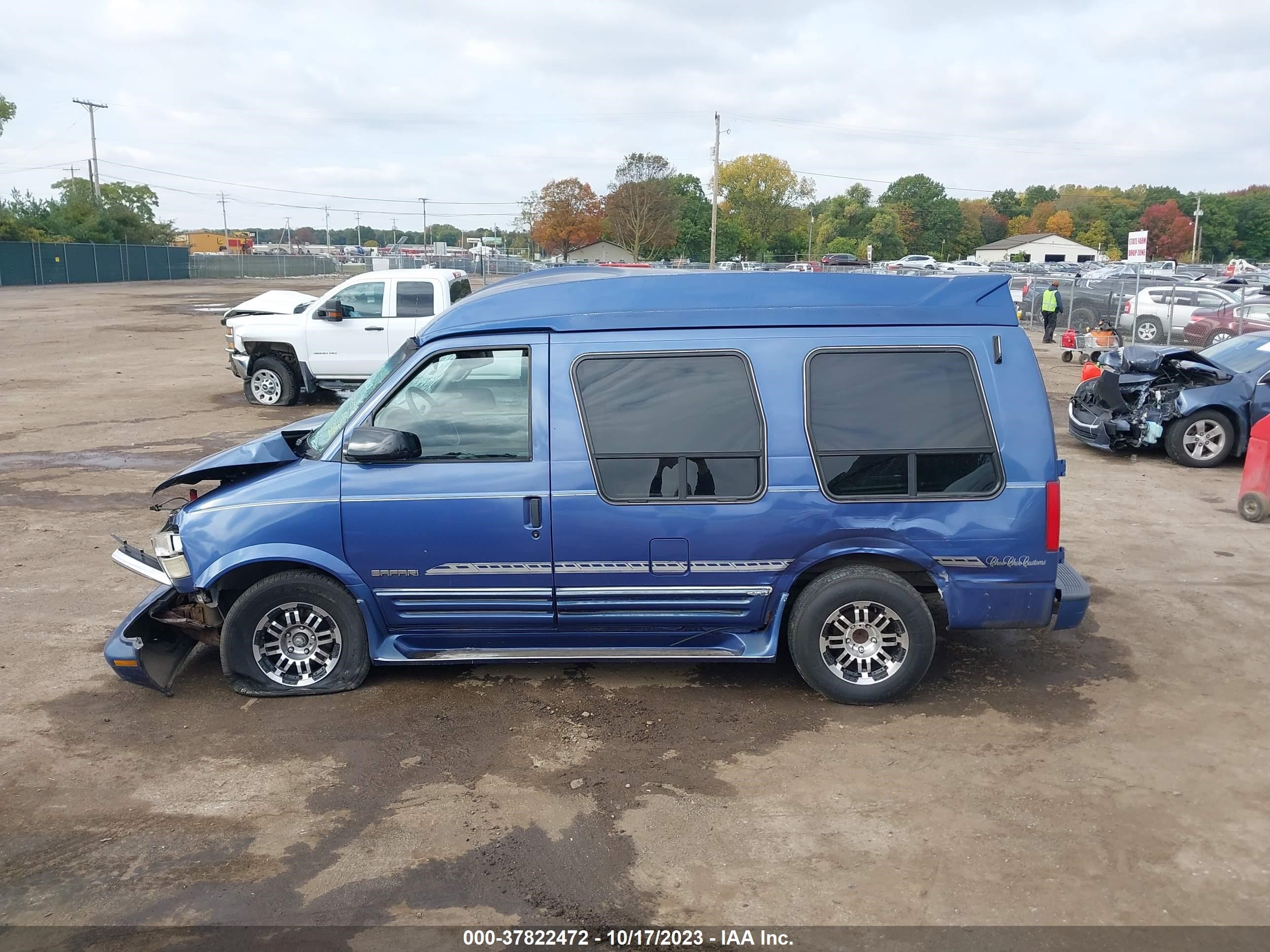 Photo 12 VIN: 1GDDM19W3VB506027 - GMC SAFARI 