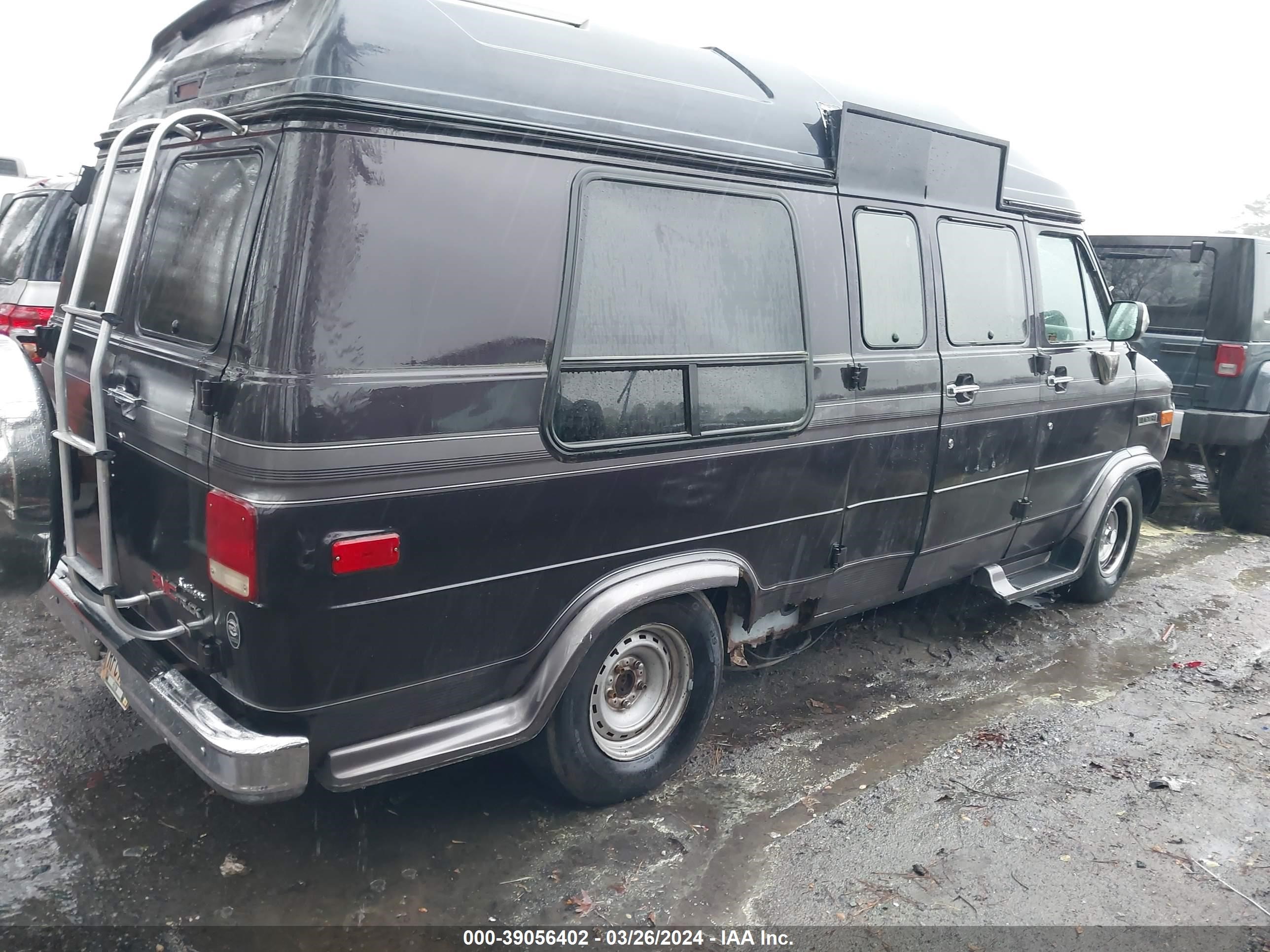 Photo 3 VIN: 1GDEG25K4RF504645 - GMC RALLY WAGON 