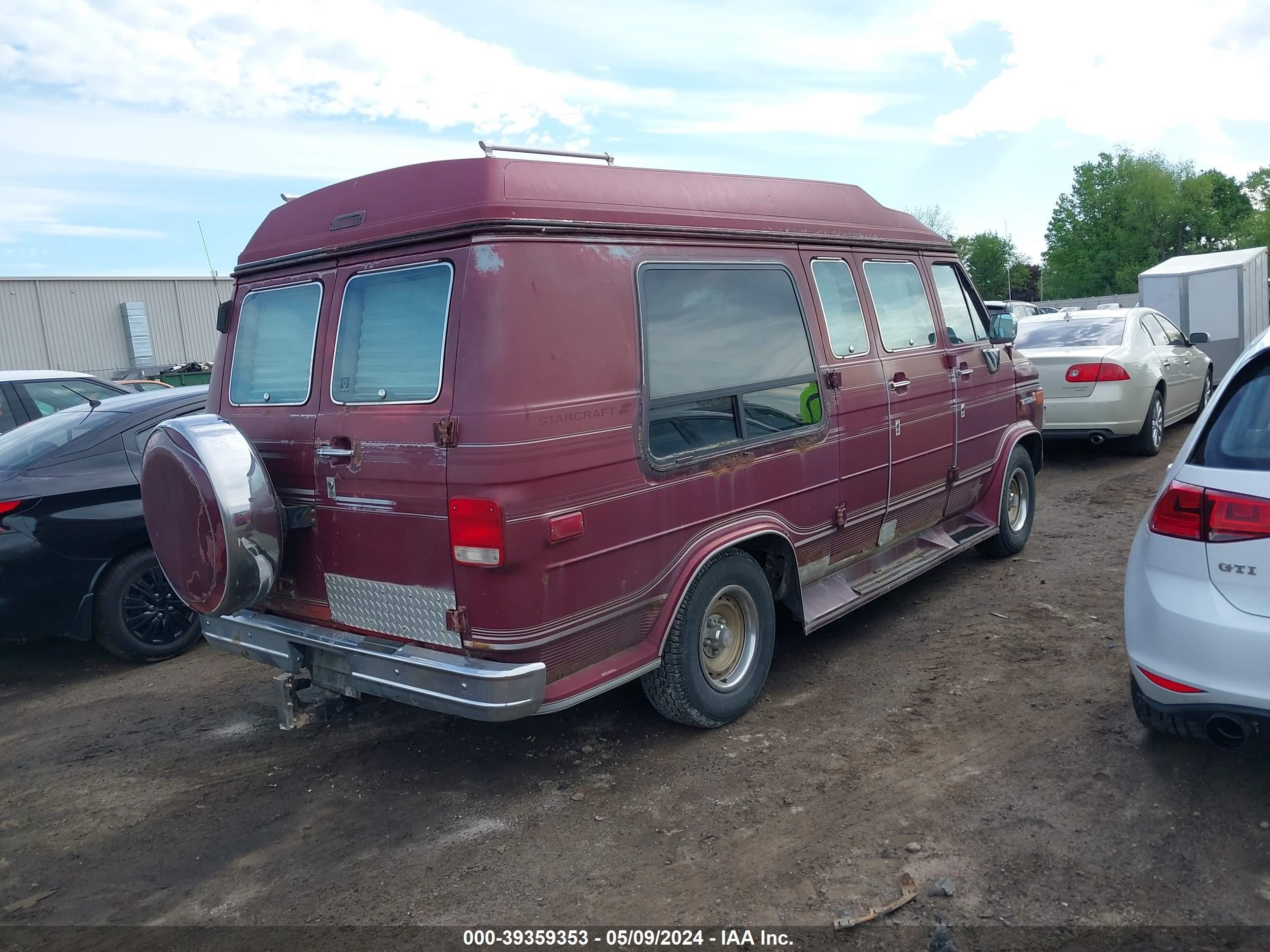 Photo 3 VIN: 1GDEG25KXM7516768 - GMC RALLY WAGON 