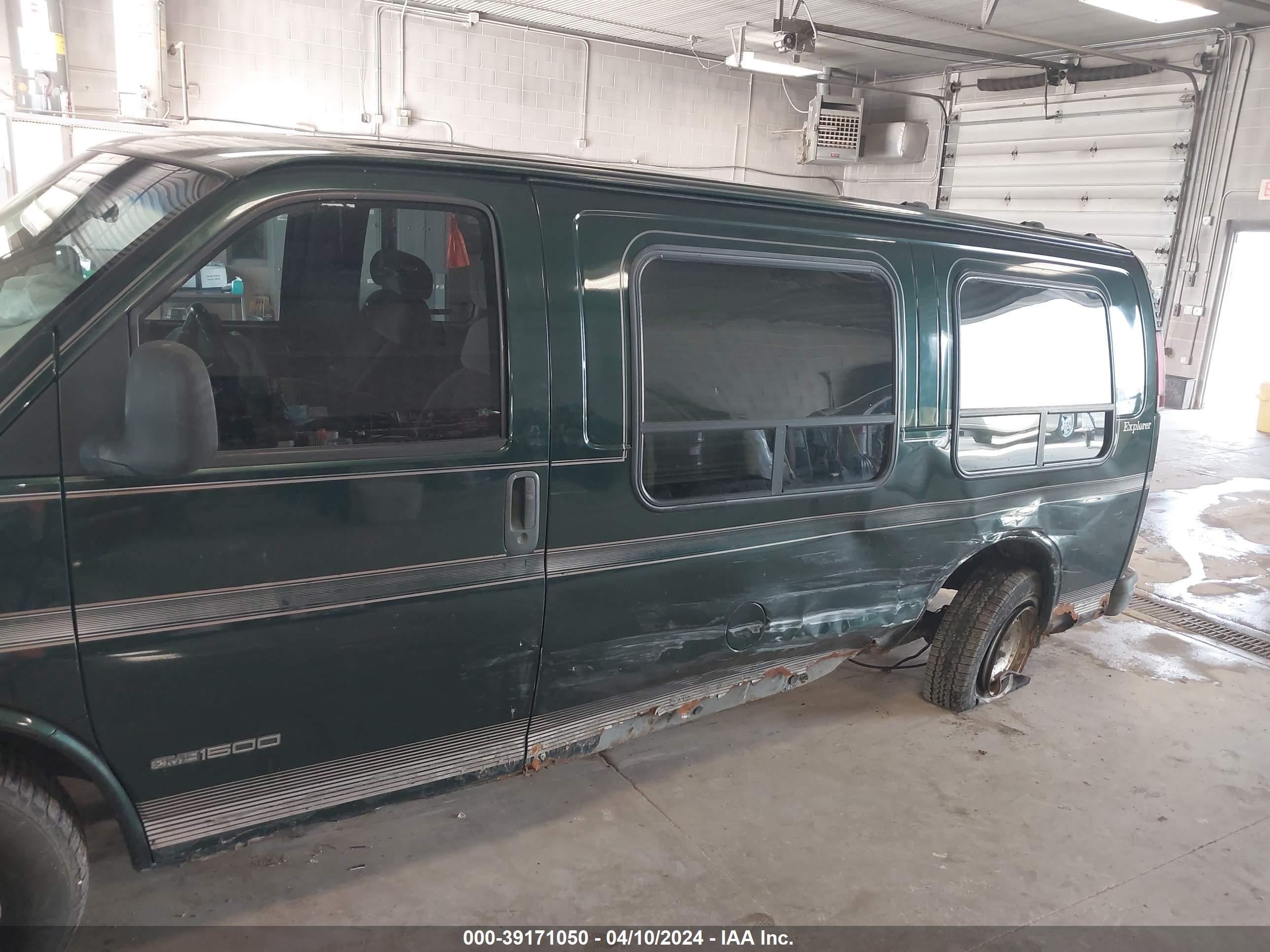 Photo 5 VIN: 1GDFG15M511219146 - GMC SAVANA 