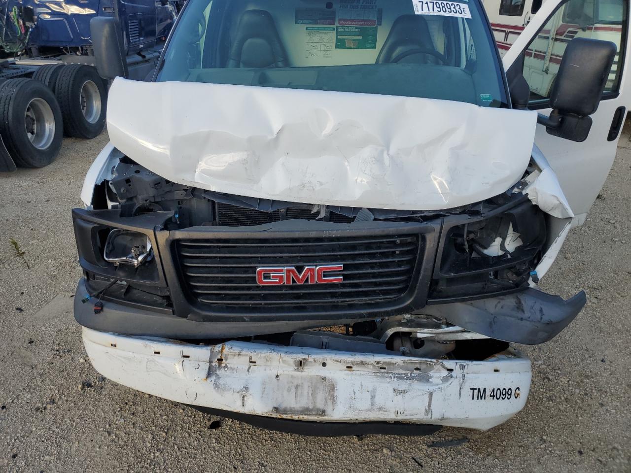 Photo 11 VIN: 1GDGG31C891900099 - GMC SAVANA 