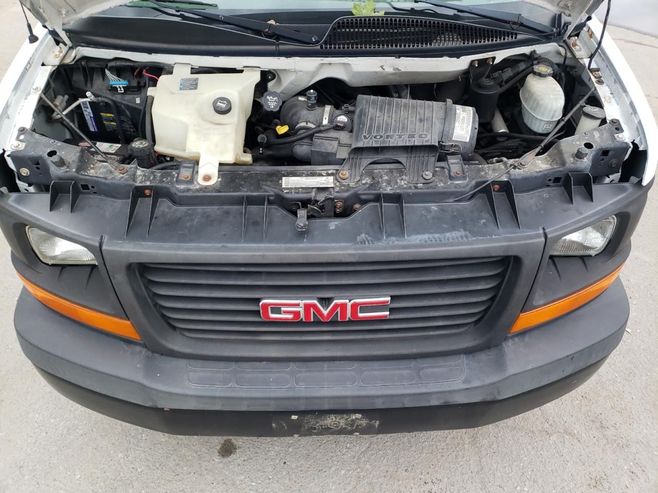 Photo 10 VIN: 1GDJG31UX31225765 - GMC SAVANA 