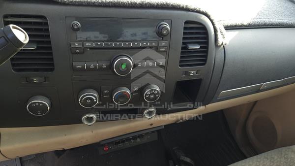 Photo 16 VIN: 1GDJK34K88E203661 - GMC 3500 