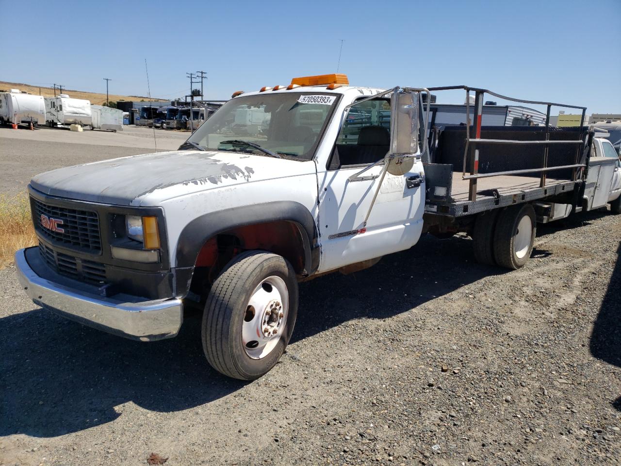 Photo 0 VIN: 1GDKC34NXSJ526037 - GMC SIERRA 