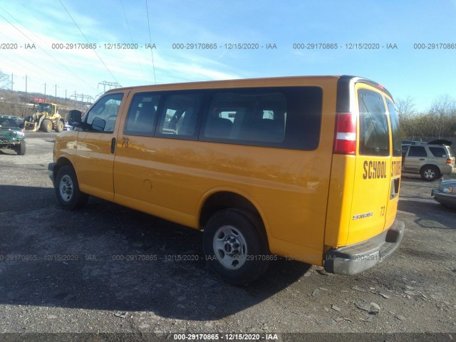 Photo 2 VIN: 1GDW7ACG3H1299926 - GMC SAVANA CARGO VAN 