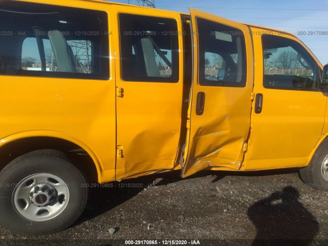 Photo 5 VIN: 1GDW7ACG3H1299926 - GMC SAVANA CARGO VAN 