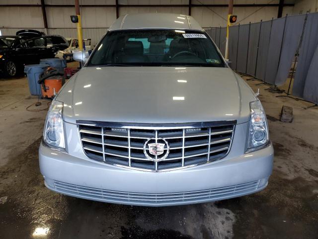 Photo 4 VIN: 1GE8K8C62BU500160 - CADILLAC PROFESSION 