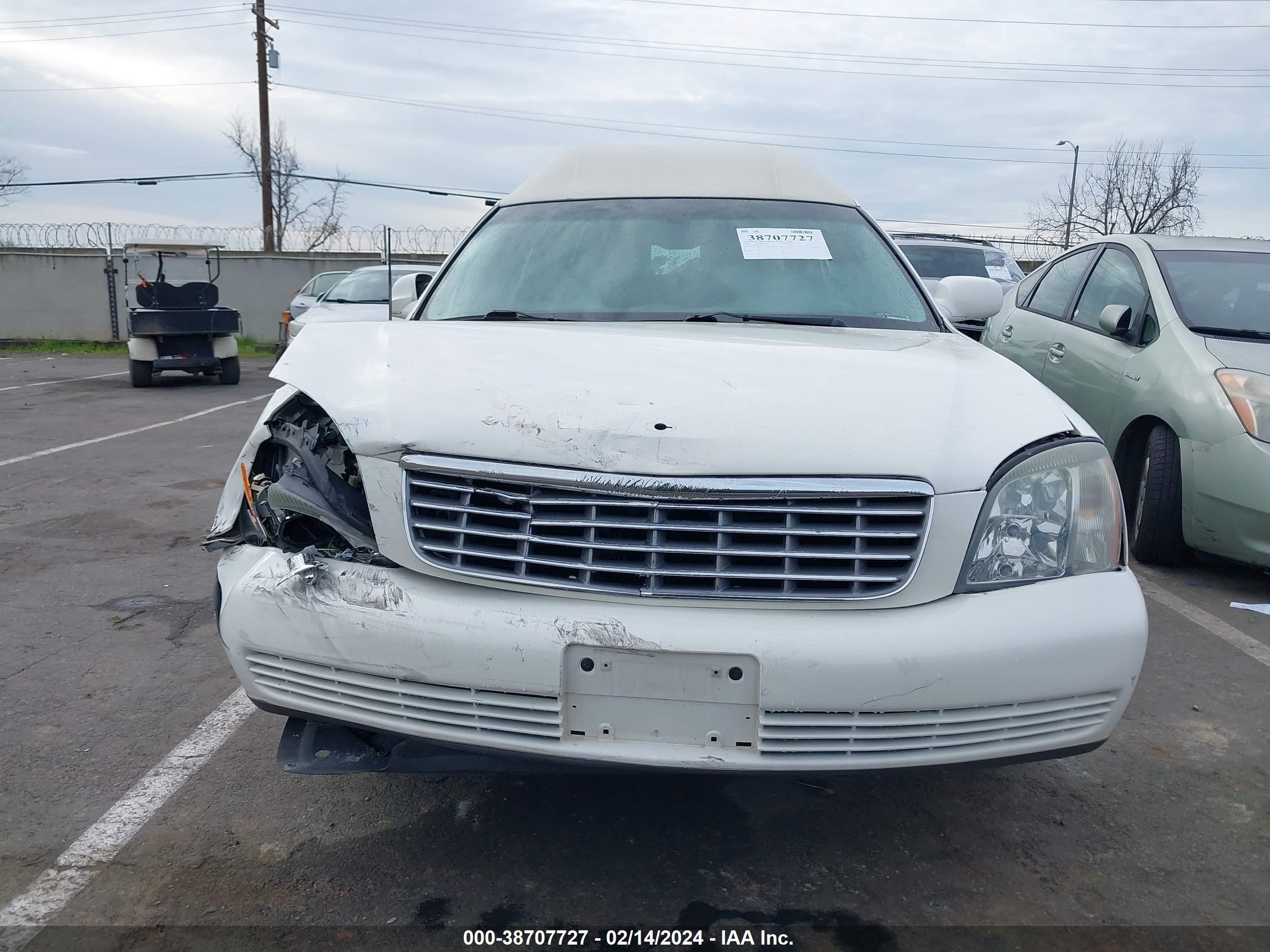 Photo 10 VIN: 1GEEH00Y34U500373 - CADILLAC DE VILLE 