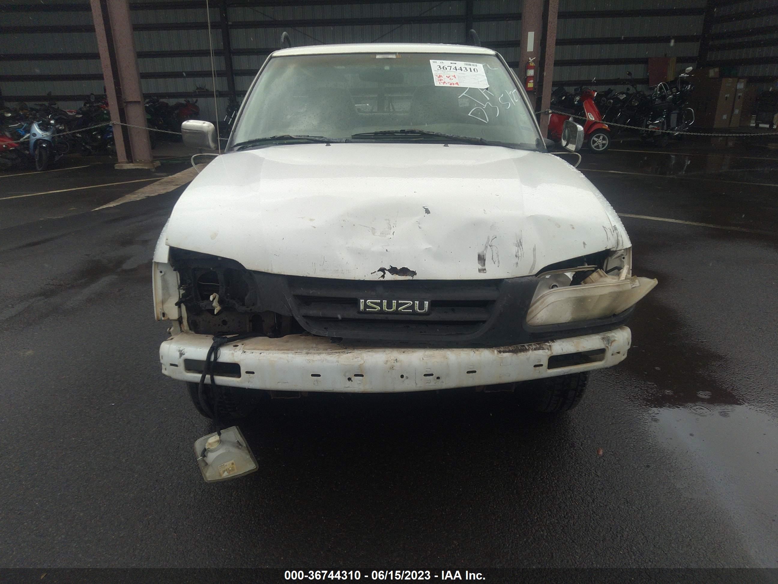 Photo 12 VIN: 1GGCS1442W8655876 - ISUZU HOMBRE 