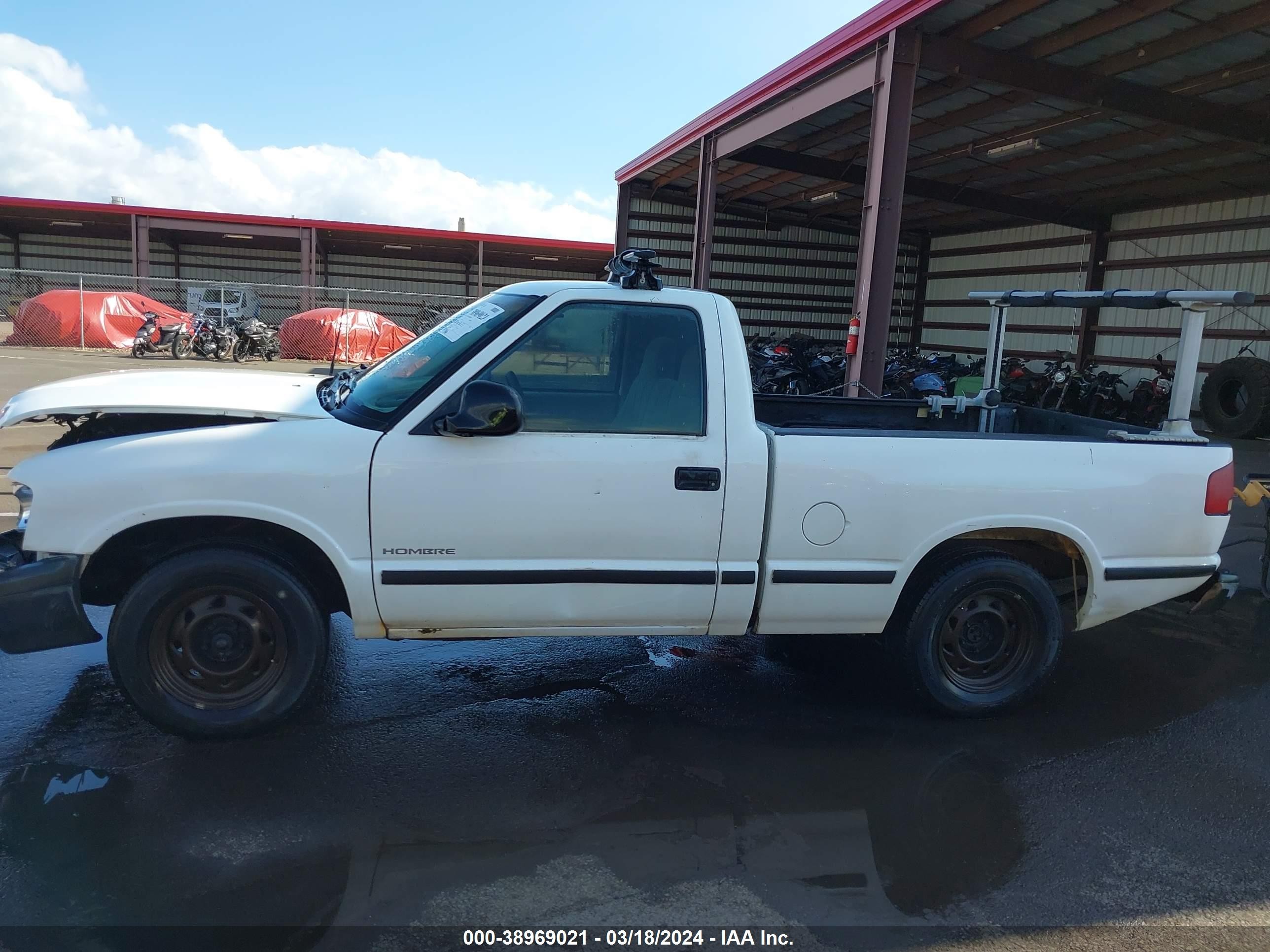 Photo 13 VIN: 1GGCS1443X8652552 - ISUZU HOMBRE 