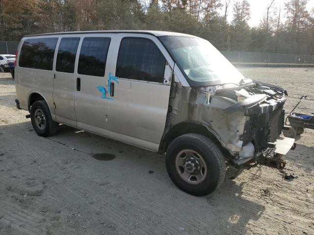 Photo 3 VIN: 1GJHG35K881109444 - GMC SAVANA 