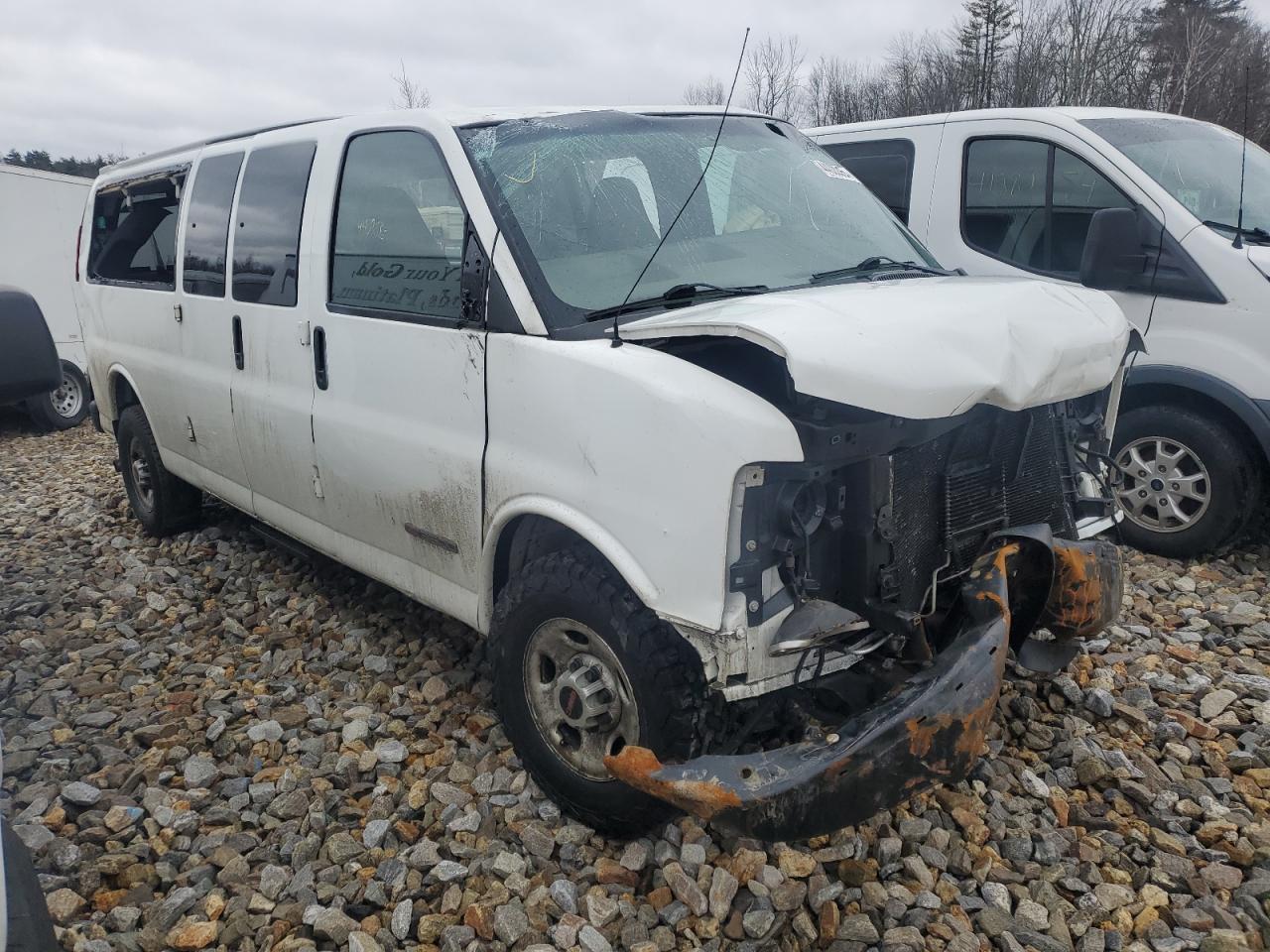 Photo 3 VIN: 1GJHG39U731186066 - GMC SAVANA 