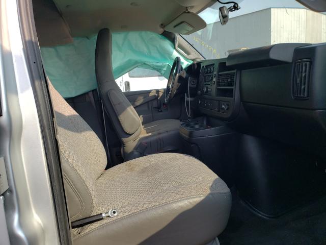 Photo 4 VIN: 1GJW7FFGXJ1277580 - GMC SAVANA G25 