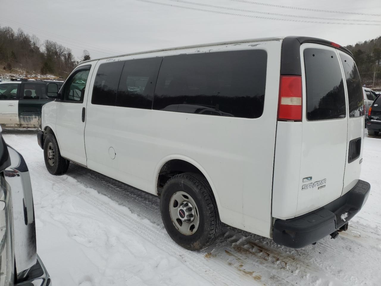 Photo 1 VIN: 1GJW7PFG8B1179851 - GMC SAVANA 