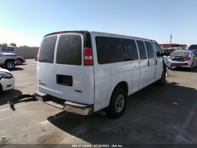 Photo 3 VIN: 1GJZ71FG4C1133364 - GMC SAVANA 3500 