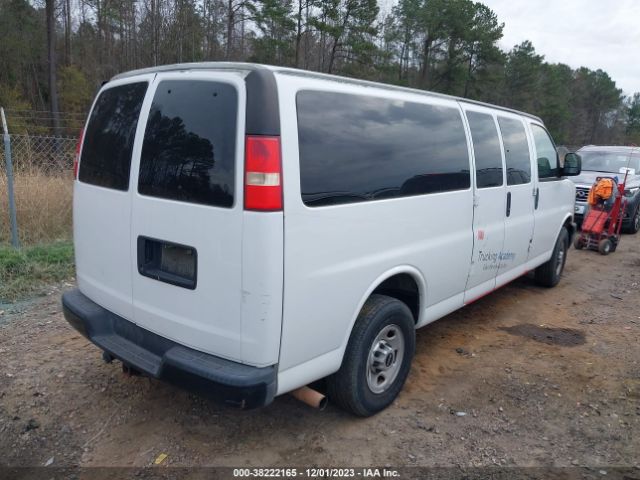 Photo 3 VIN: 1GJZ7ZFG1D1180061 - GMC SAVANA PASSENGER 