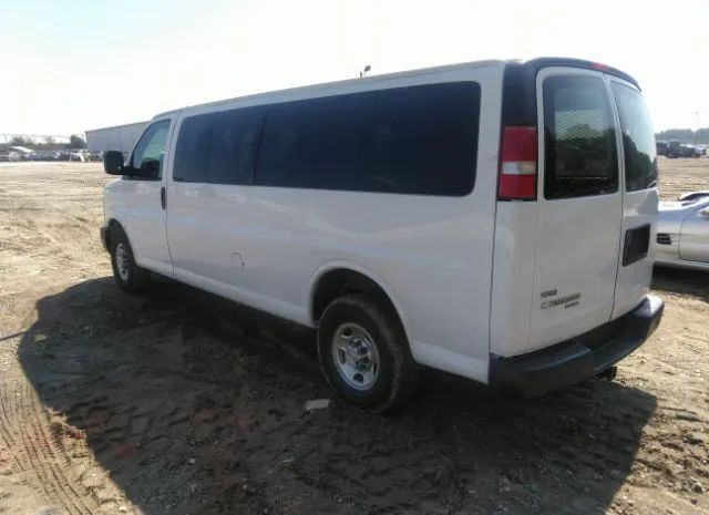 Photo 2 VIN: 1GJZ7ZFG1F1253173 - GMC SAVANA PASSENGER 